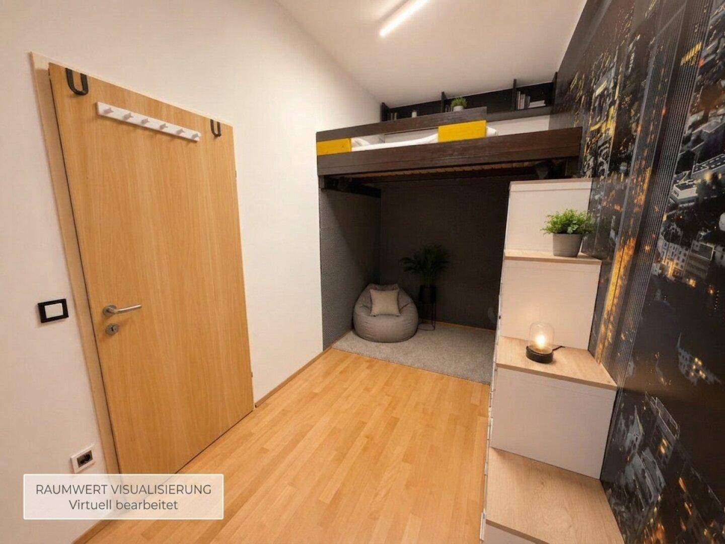 Zimmer mit Holzboden, einer erhöhten Schlafebene und einer Wandtapete mit Stadtansicht.