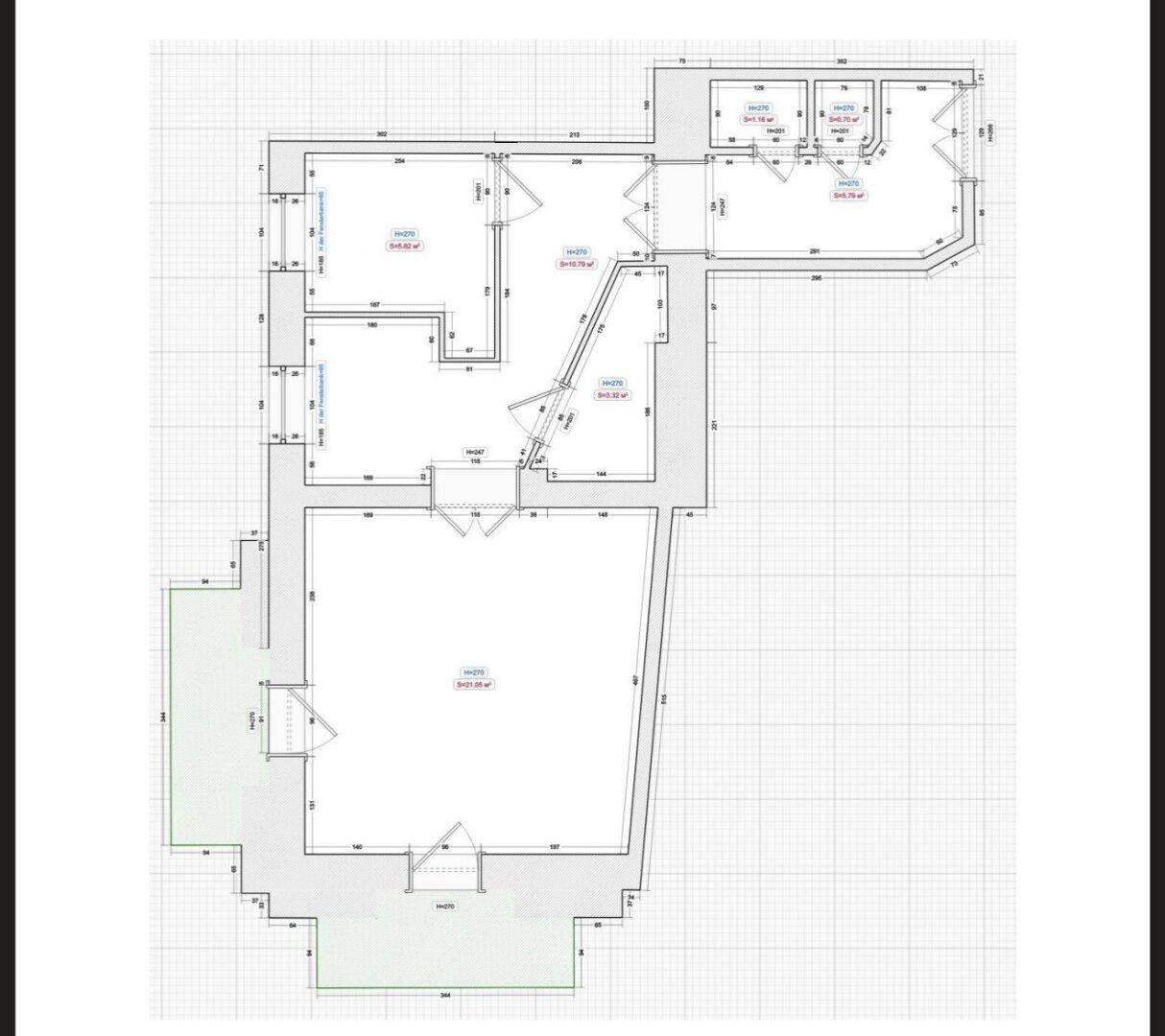 Detaillierter Grundrissplan der Immobilie mit Raumaufteilung und Maßen.