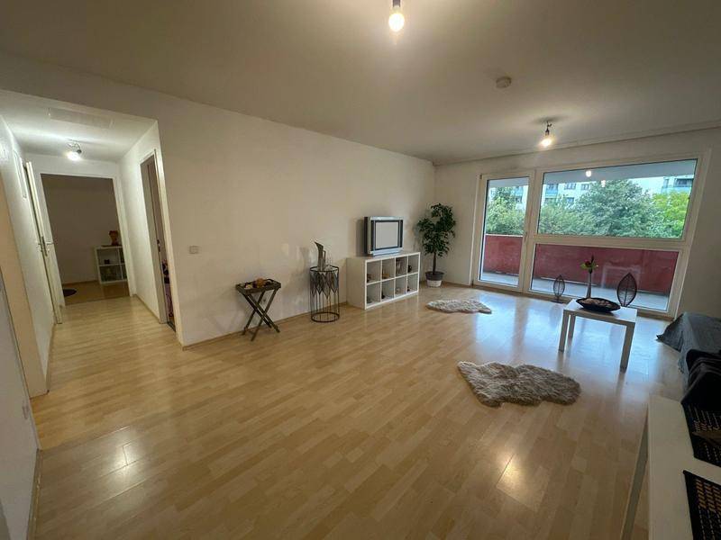 3 Zimmer mit Loggia - Ansicht 4