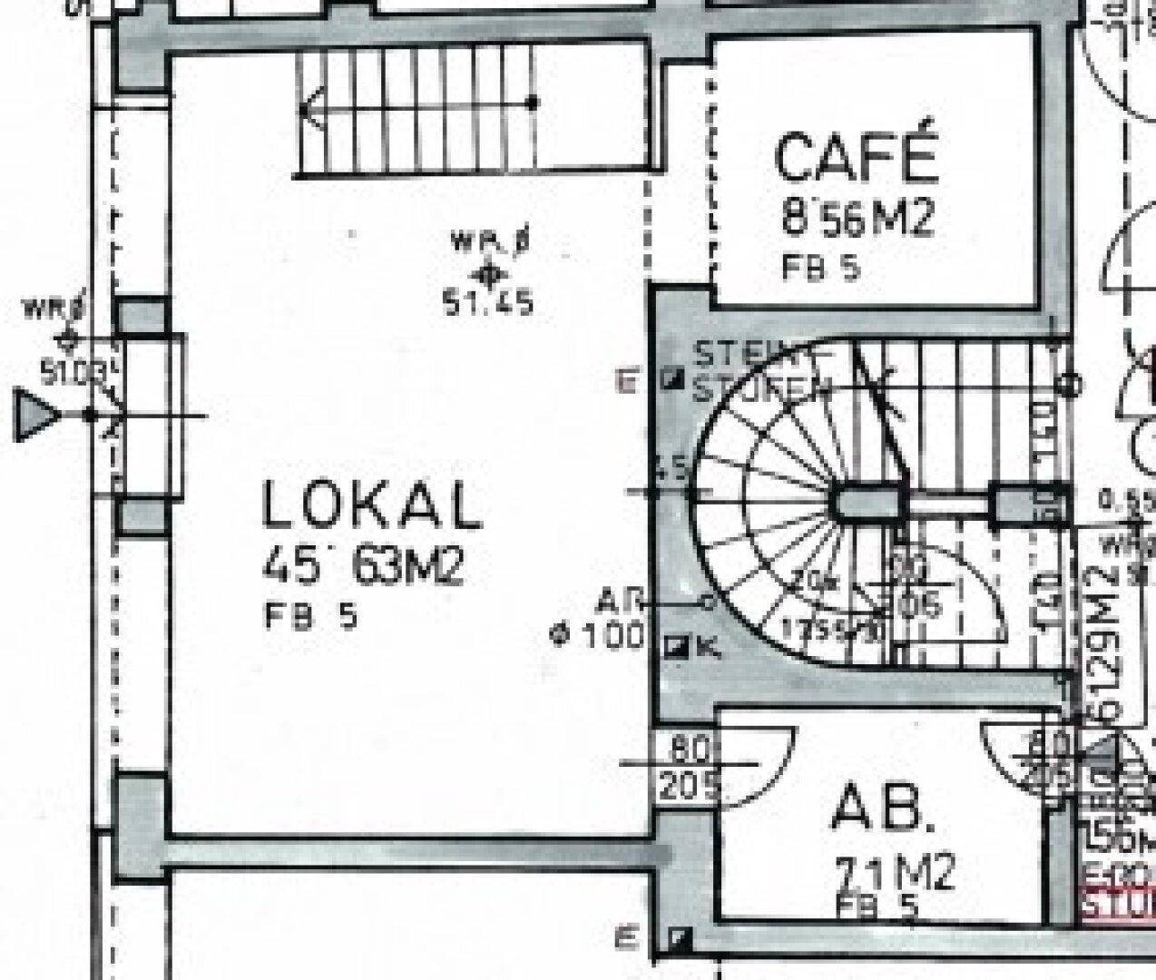 Grundriss des Erdgeschosses mit Ladenlokal, Café und Treppenhaus.