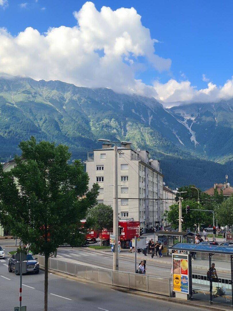 Weinhartstraße Titel