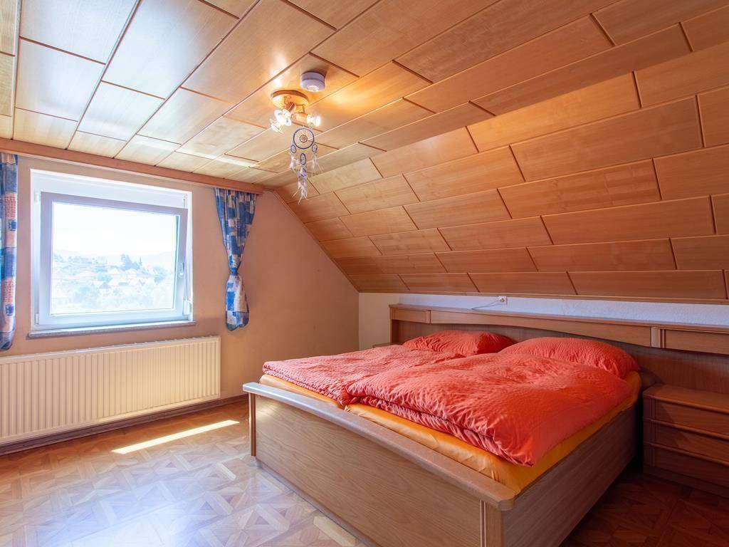 Zimmer 1 DG