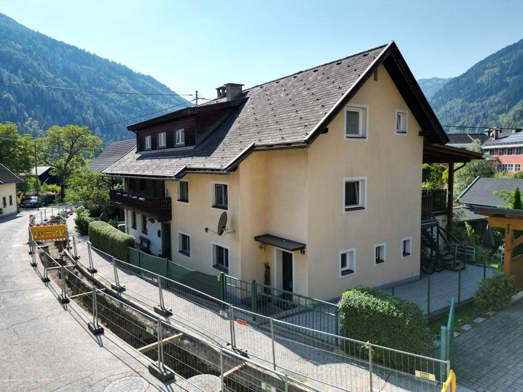 Haus Straßenansicht