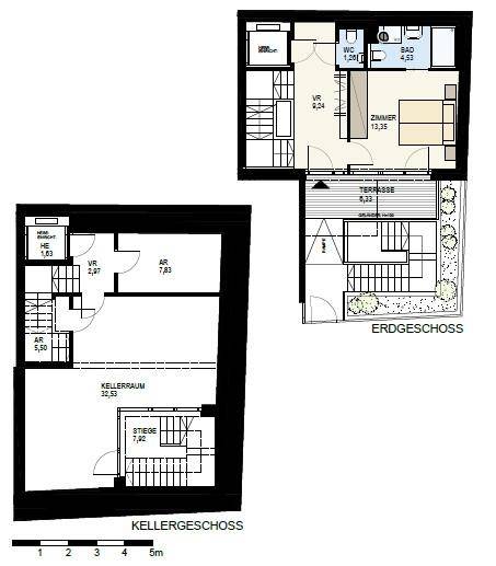 Grundriss des Keller- und Erdgeschosses mit Zimmer, Bad und Terrasse.