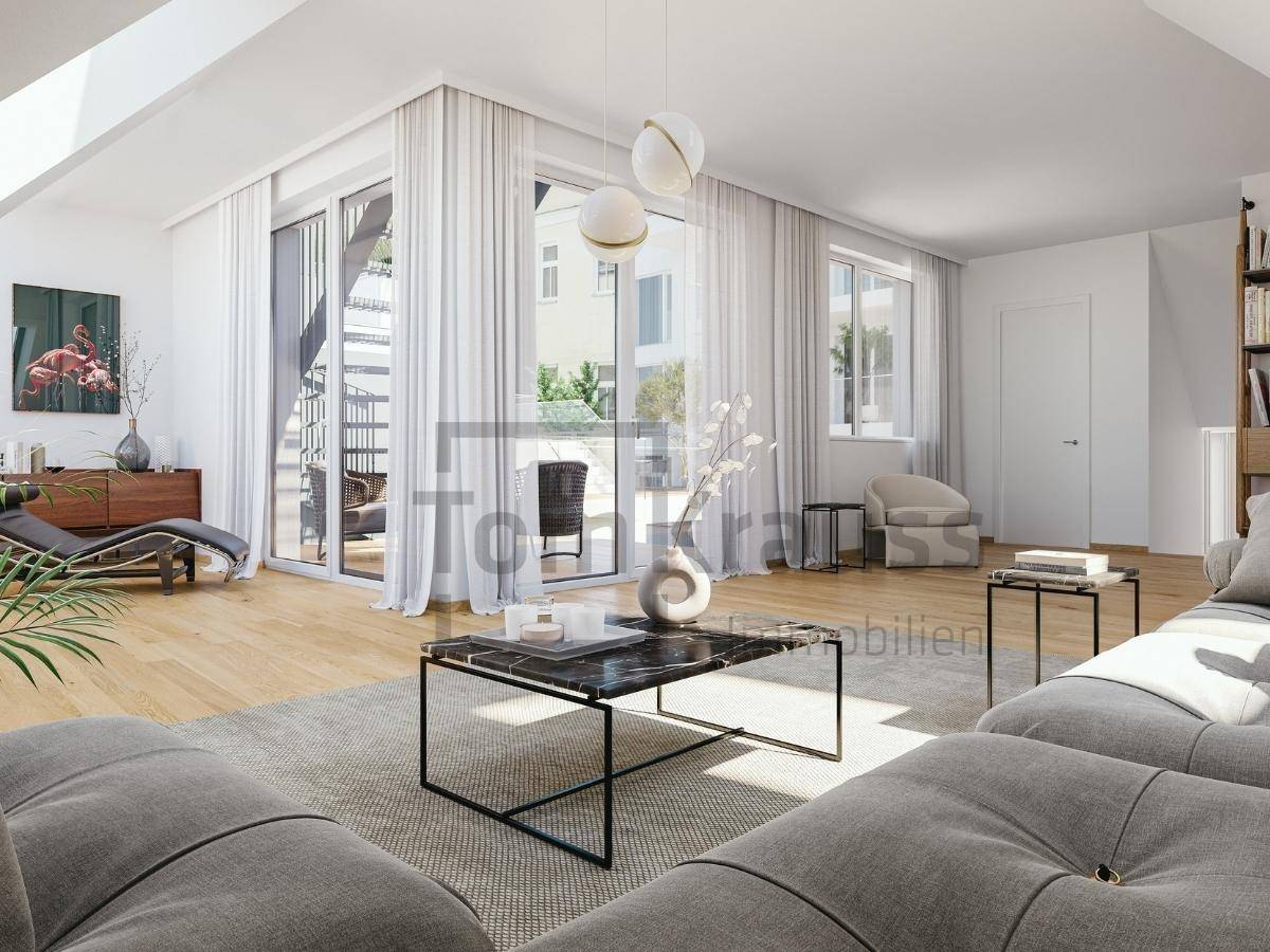 Helles Wohnzimmer mit Holzboden, modernen Möbeln und Zugang zu einem Außenbereich.