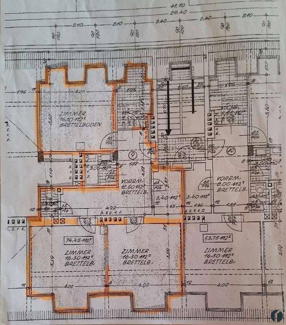 Detaillierter Grundriss mit eingezeichneten Räumen und Flächenangaben für die Immobilie.