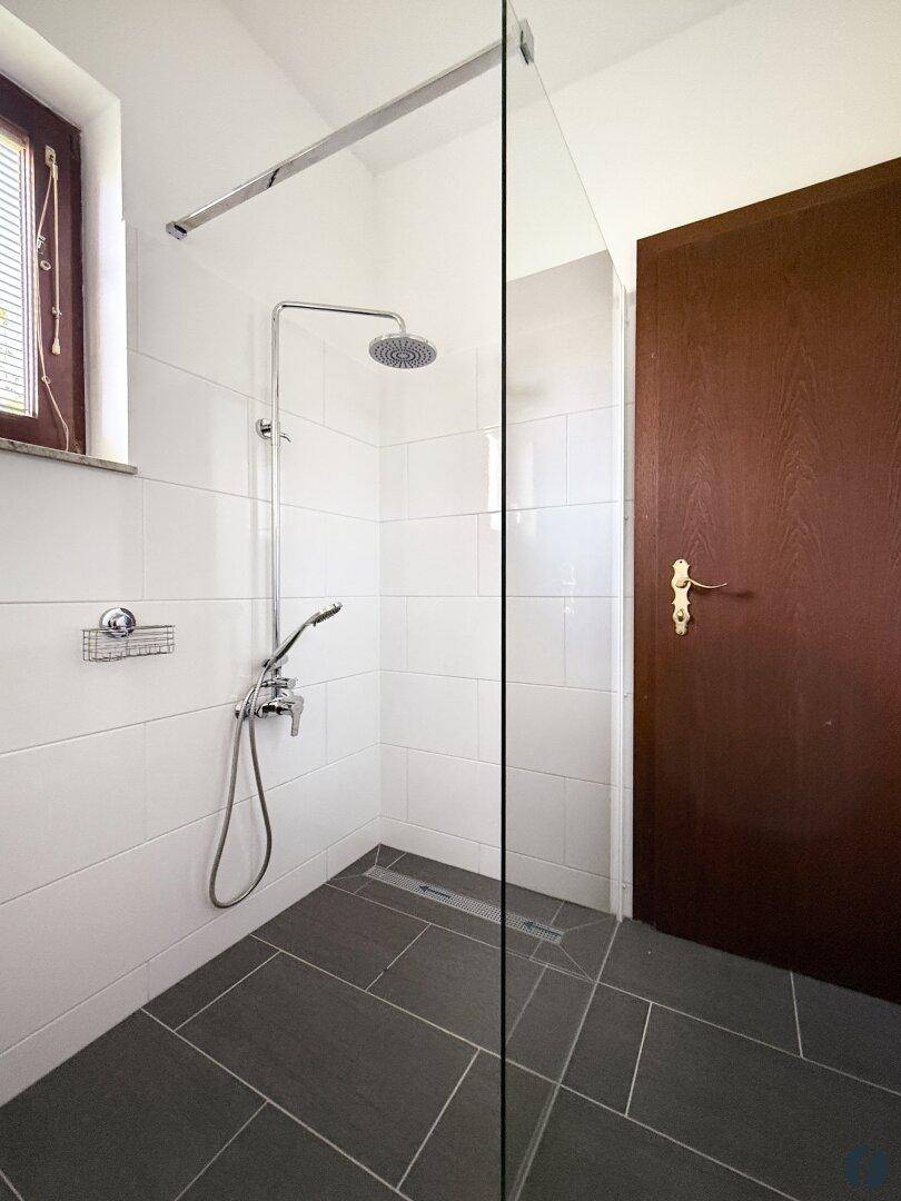 Badezimmer 1