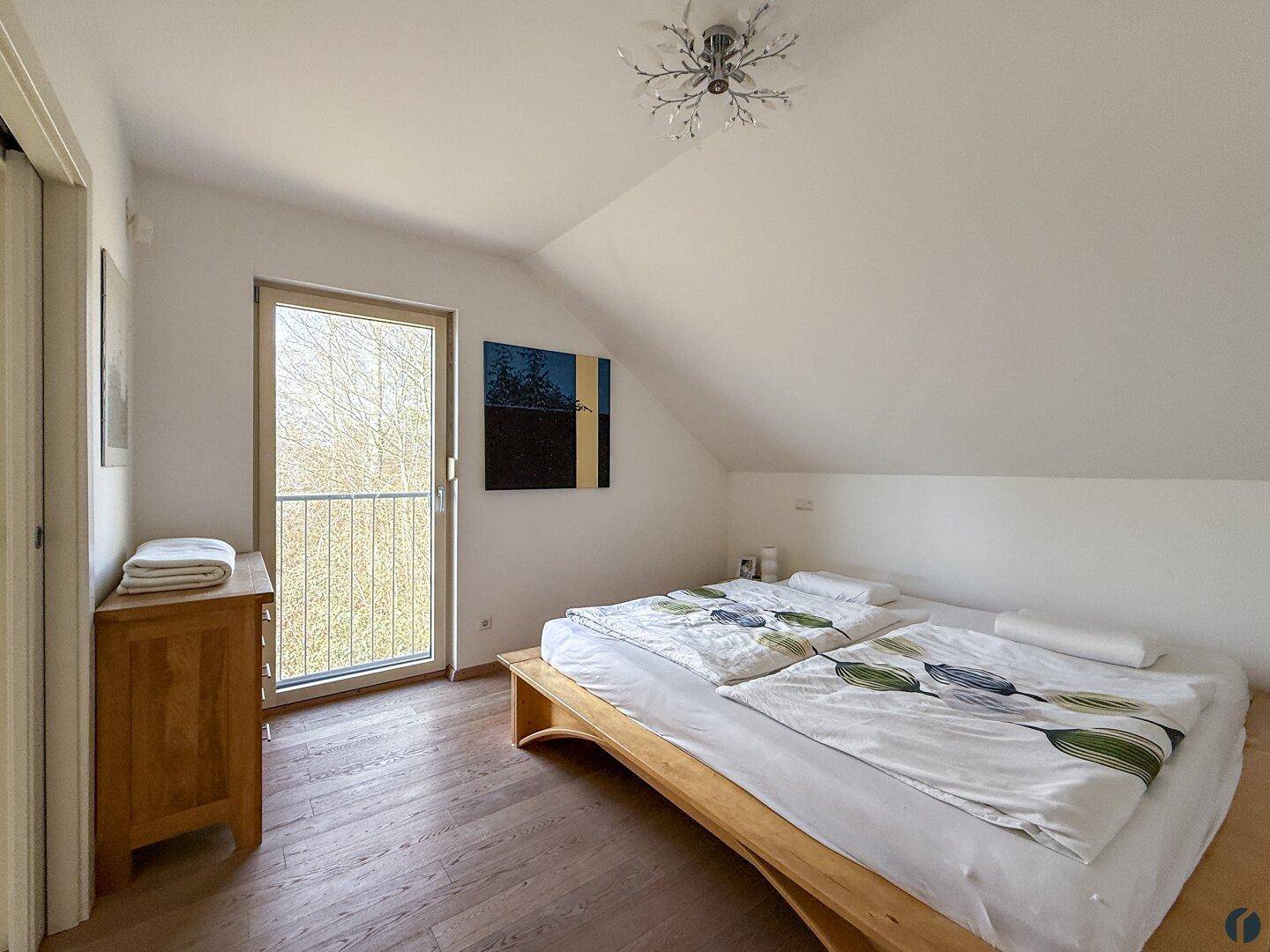 Schlafzimmer im OG