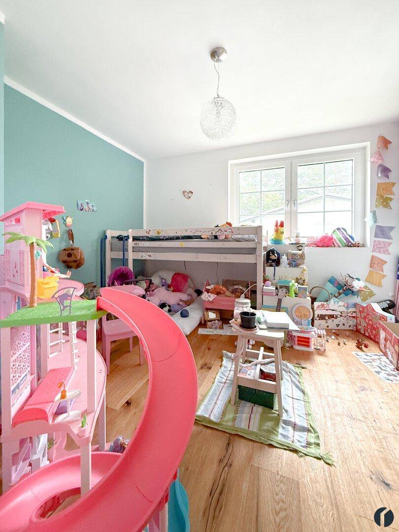 Schlafzimmer 3