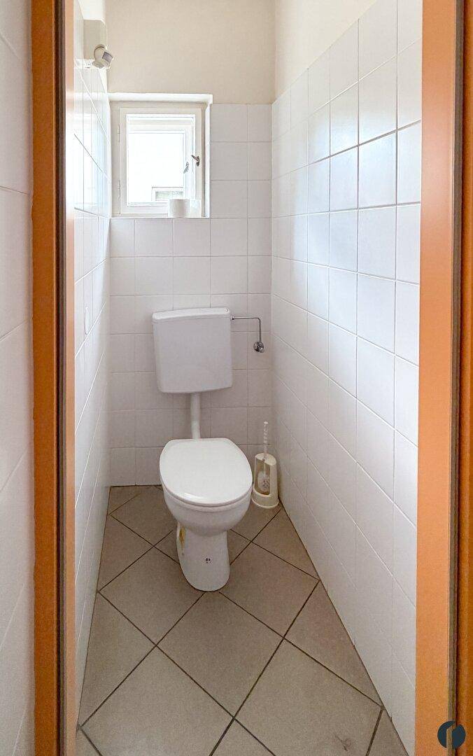 getrennte WC-Anlage