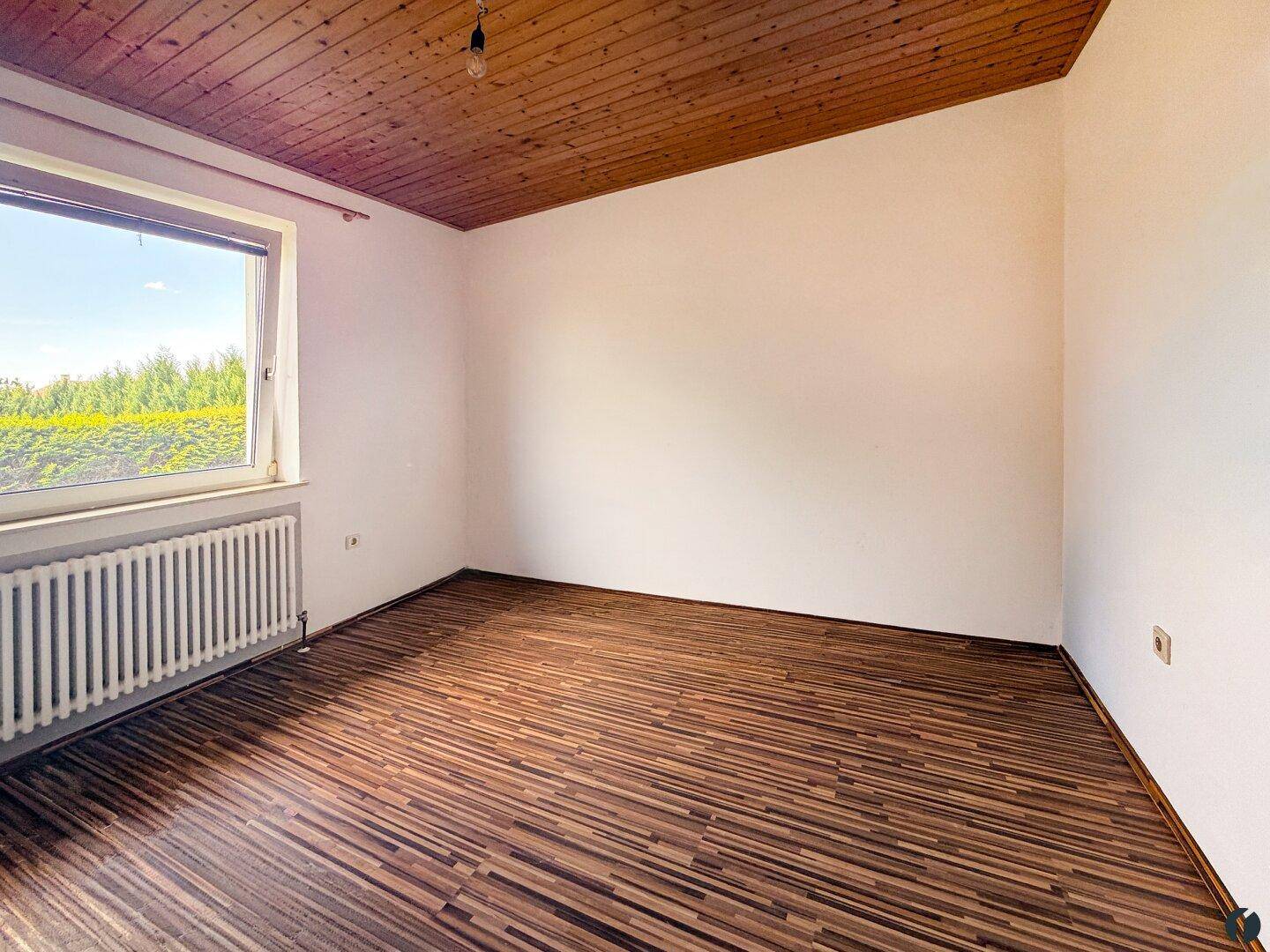 Wohnen nahe Tulln: Gepflegtes Haus mit Pool, Terrasse und guter Wien-Anbindung - Widok 6
