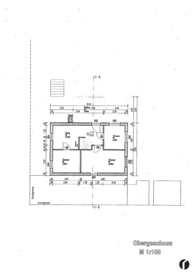 Grundriss des Obergeschosses mit Schlafzimmern und Badezimmer.