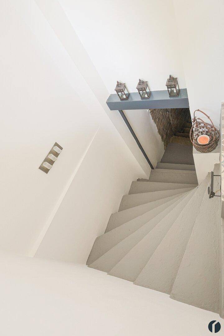 Kellerabgang im Badehaus