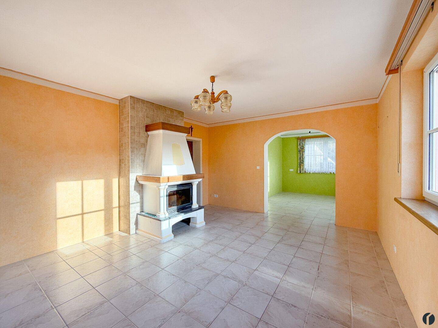 Wohnzimmer mit Kaminofen