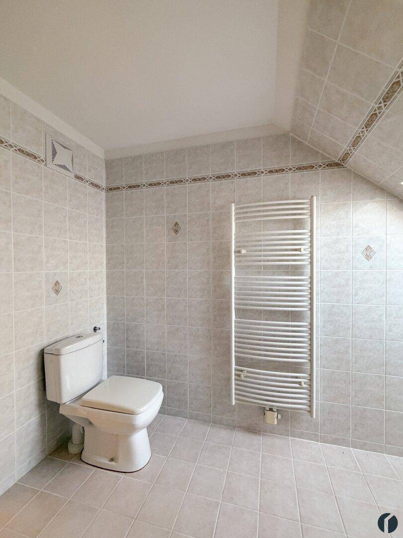 Badezimmer im OG