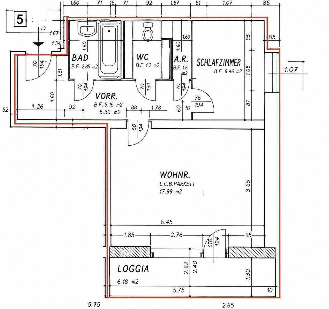 Detaillierter Grundriss der Wohnung mit Raummaßen und Aufteilung von Wohnzimmer, Bad und Schlafzimmer.