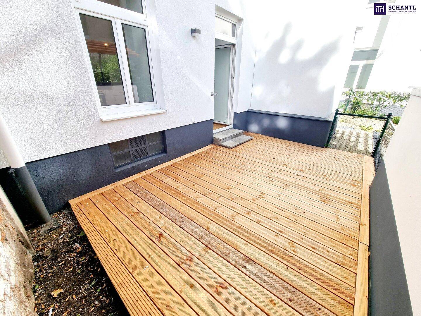 Perfekte 3-Zimmer mit Terrasse! Hier will ich leben! Traumhaft saniertes Altbauhaus + Hofseitige Terrasse + Tolle Infrastruktur und Anbindung + Lebensqualität! Jetzt zugreifen! – pohled 2