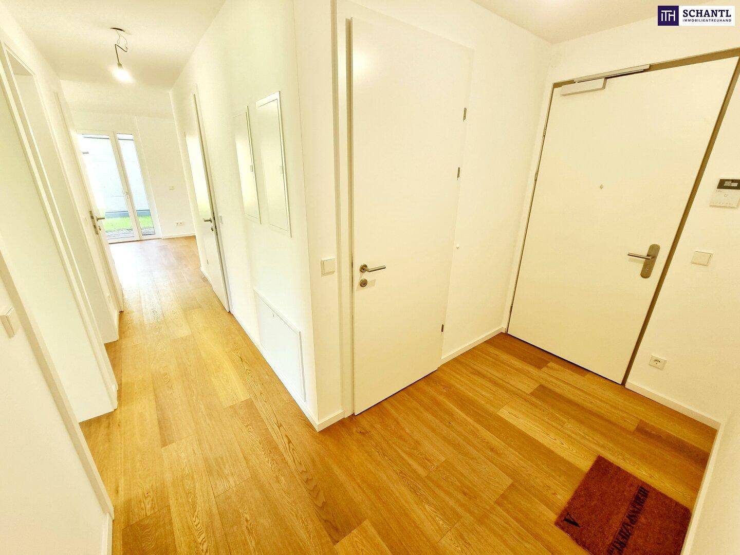 FIRE SALE!! Ein Stück Natur - ganz für sich allein! Das perfekte Familienparadies! Geniale Neubauwohnung mit WOW-Effekt! Riesiger Eigengarten und Terrasse + 4 Zimmer + Grün wohin das Auge reicht + Luftwärmepumpe! - Mehr