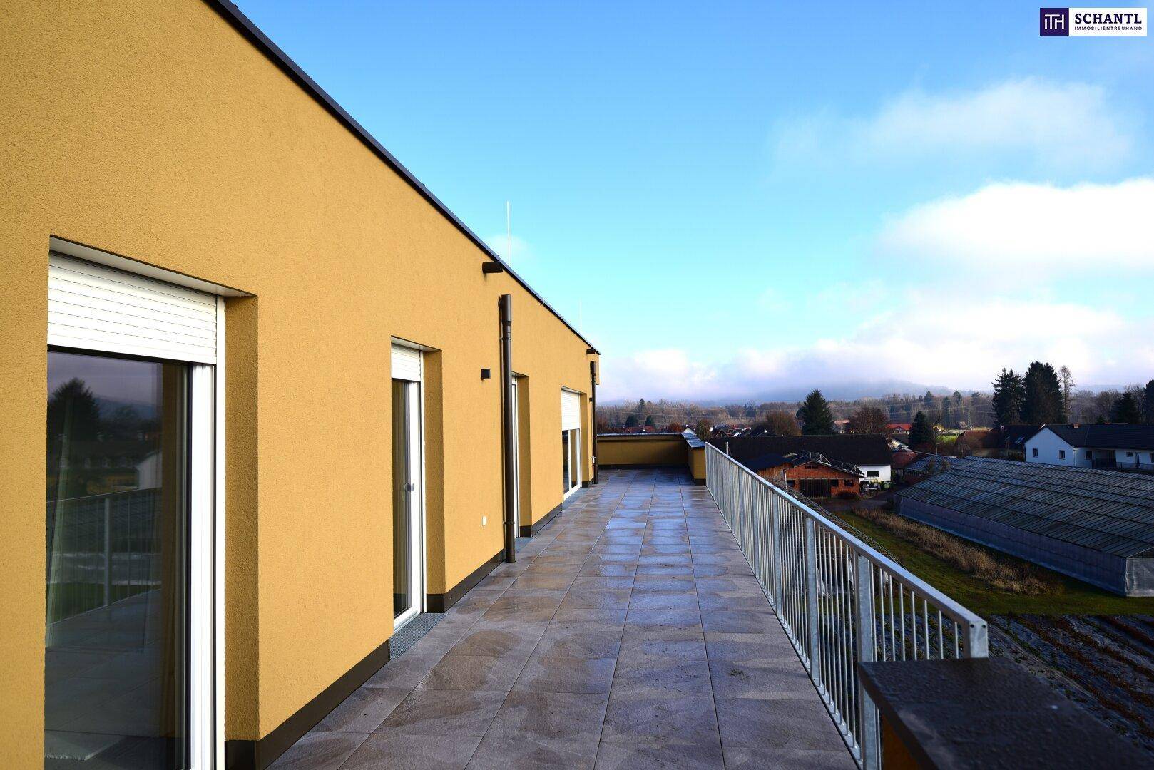Leben wie im Paradies – 4-Zimmer-PENTHOUSE mit Rundumblick von der großzügigen 86 m² großen Dachterrasse! + 70 m² extensiv begrüntes Flachdach - Ansicht 3