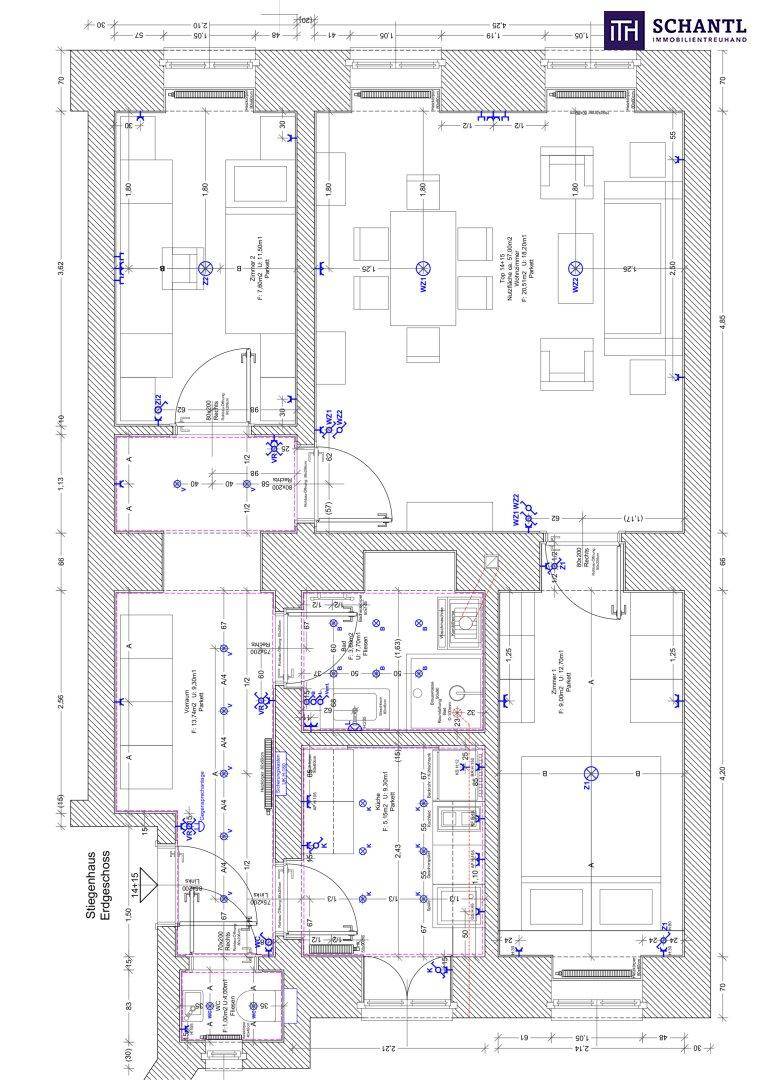 Detaillierter Grundriss des Erdgeschosses mit Raumaufteilung und Elektroinstallationen.