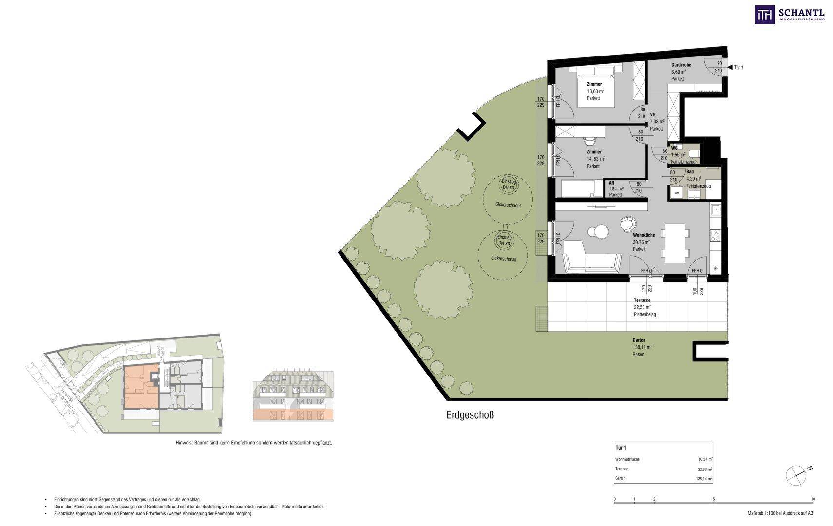 Grundriss des Erdgeschosses mit drei Schlafzimmern, Terrasse und privatem Gartenbereich.