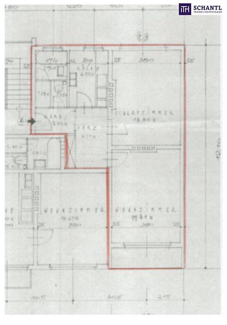 Handgezeichneter Grundriss mit rot markiertem Bereich und Raumaufteilung.