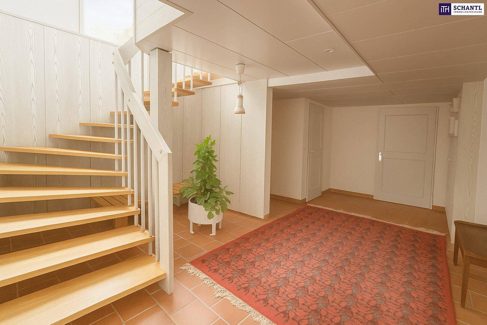 Heller Treppenbereich mit Holzstufen und Zugang zu einem weiteren Raum im Untergeschoss.
