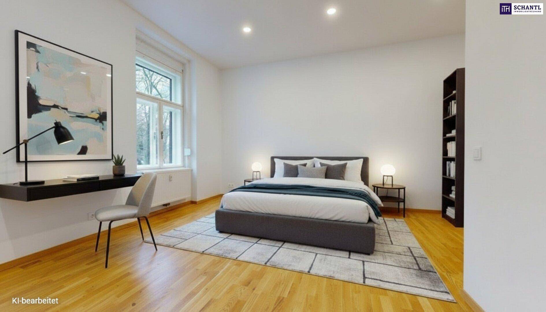 Helles Schlafzimmer mit Holzboden, großem Fenster und modernem Bett.