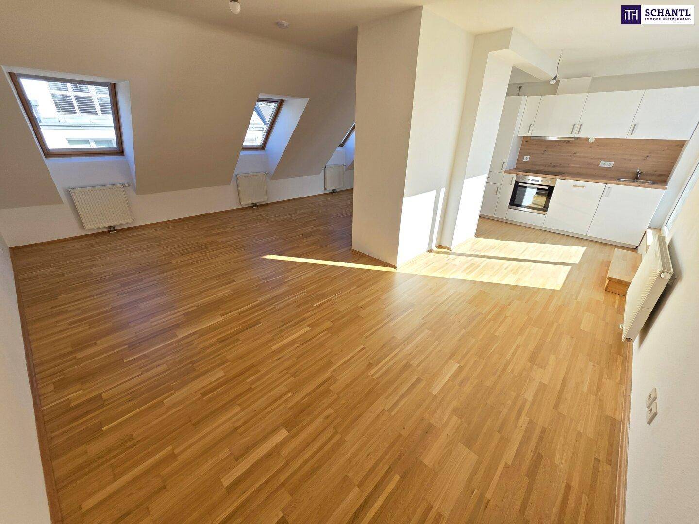 Traumblick - Ihr Logenplatz über der Stadt! Wohnen im Dachgeschoss mit WOW-Effekt! Traumhaft saniertes Altbauhaus + Hofseitige Terrasse + Tolle Infrastruktur und Anbindung + Lebensqualität pur! – pohled 6