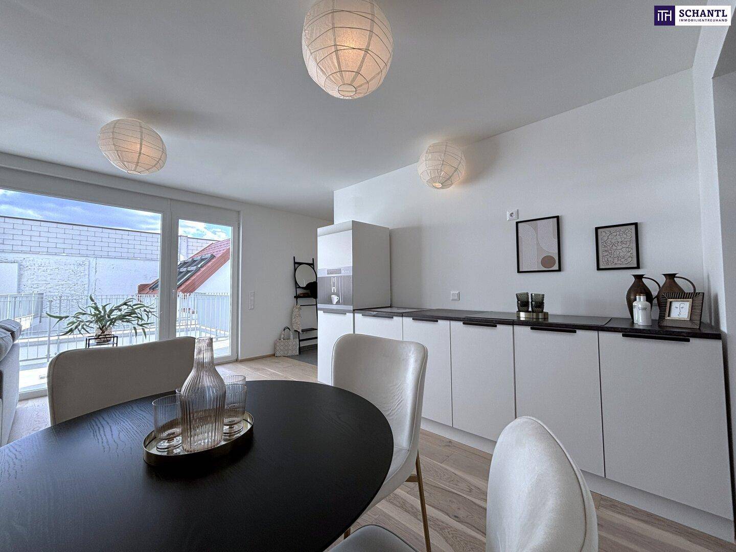 *Frühjahrsaktion* Exklusives Dachgeschosswohnen: Helle 4-Zimmer-Maisonette mit Balkon, Dachterrasse und hochwertiger Ausstattung! - Mehr
