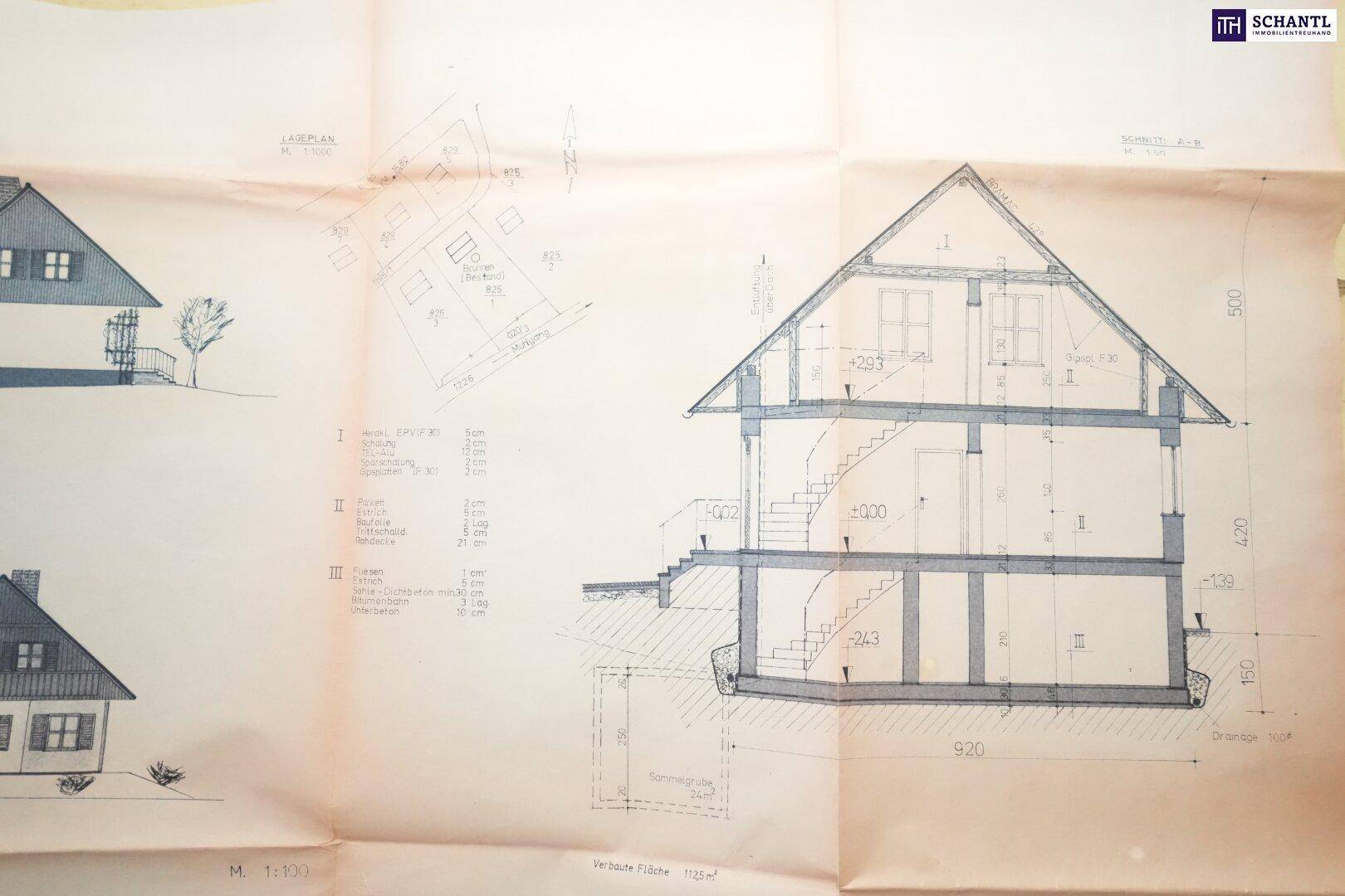 Schnittzeichnung des Hauses mit Darstellung der Geschosse, Treppenverläufe und des Kellers.