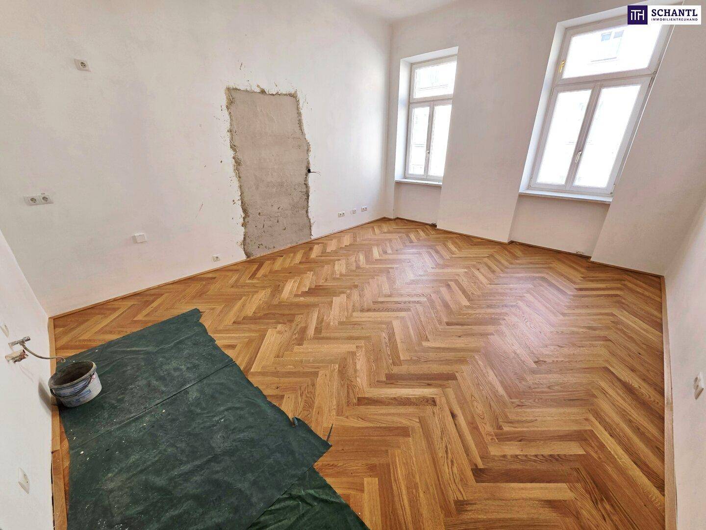 Neuer Preis! Saniertes Schmuckstück in ruhiger Seitengasse! Perfekt aufgeteilte 2-Zimmer + Grüner Innenhof + Ruhelage + Schönes Altbauhaus + TOP Infrastruktur und Anbindung! Jetzt zugreifen! - Mehr