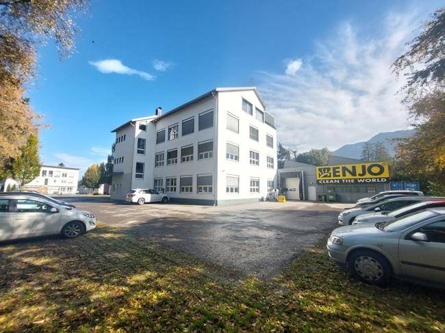 Büro / Produktion