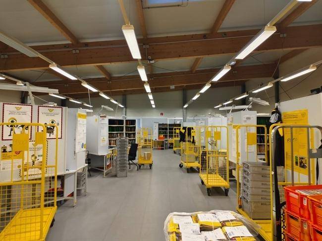 Modernes Postverteilerzentrum in Horn, Niederösterreich mit Top Rendite - Ansicht 3