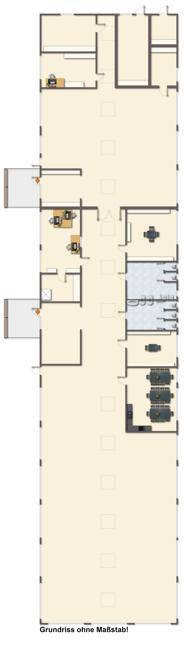 Detaillierter Grundriss einer langen und schmalen Etage mit mehreren Büroräumen, einer Küche und zwei Balkonen.
