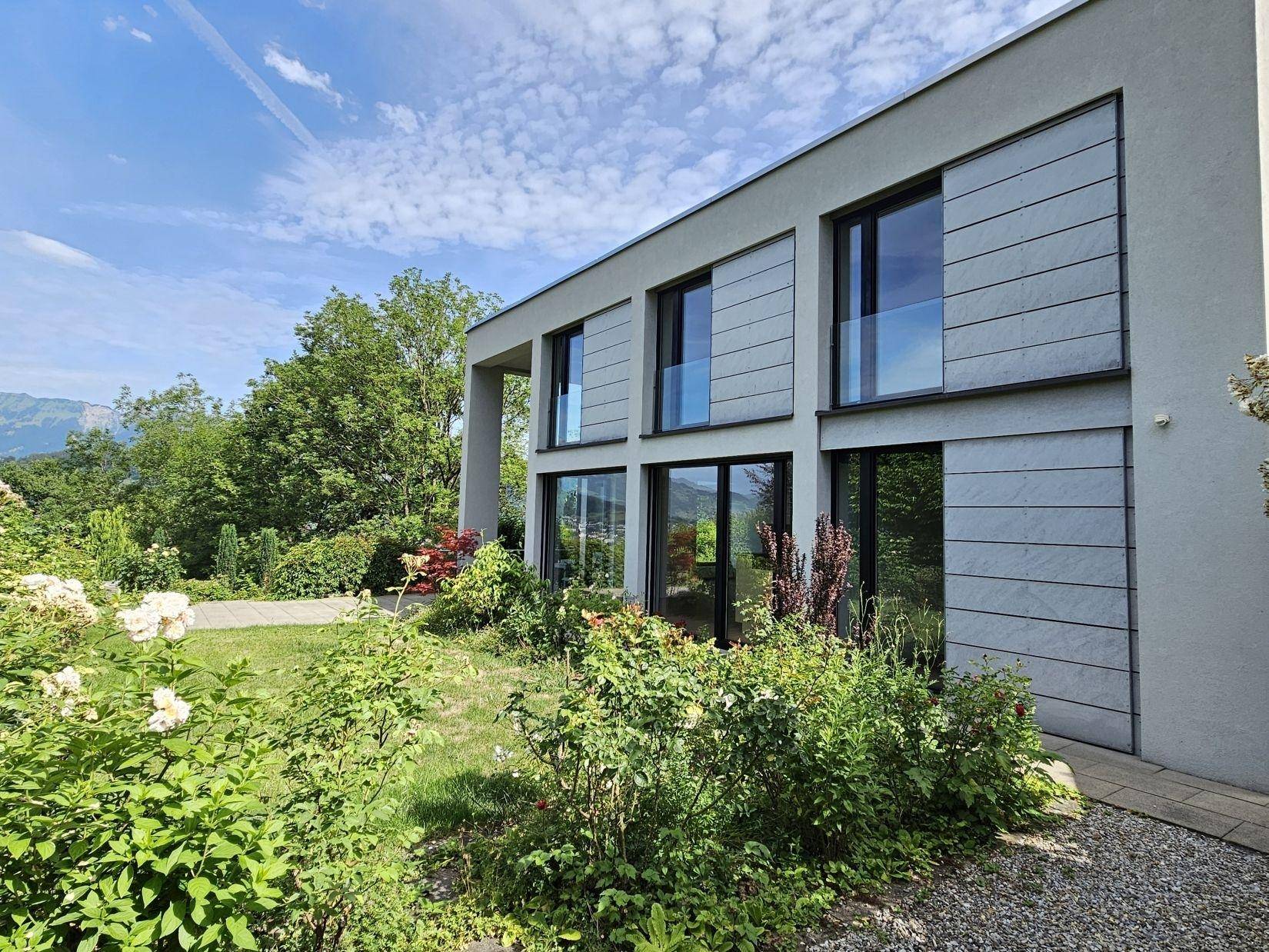 Villa in ruhiger Lage, an der Grenze zu Liechtenstein, Zweitwohnsitz möglich, für Individualisten! - Ansicht 5