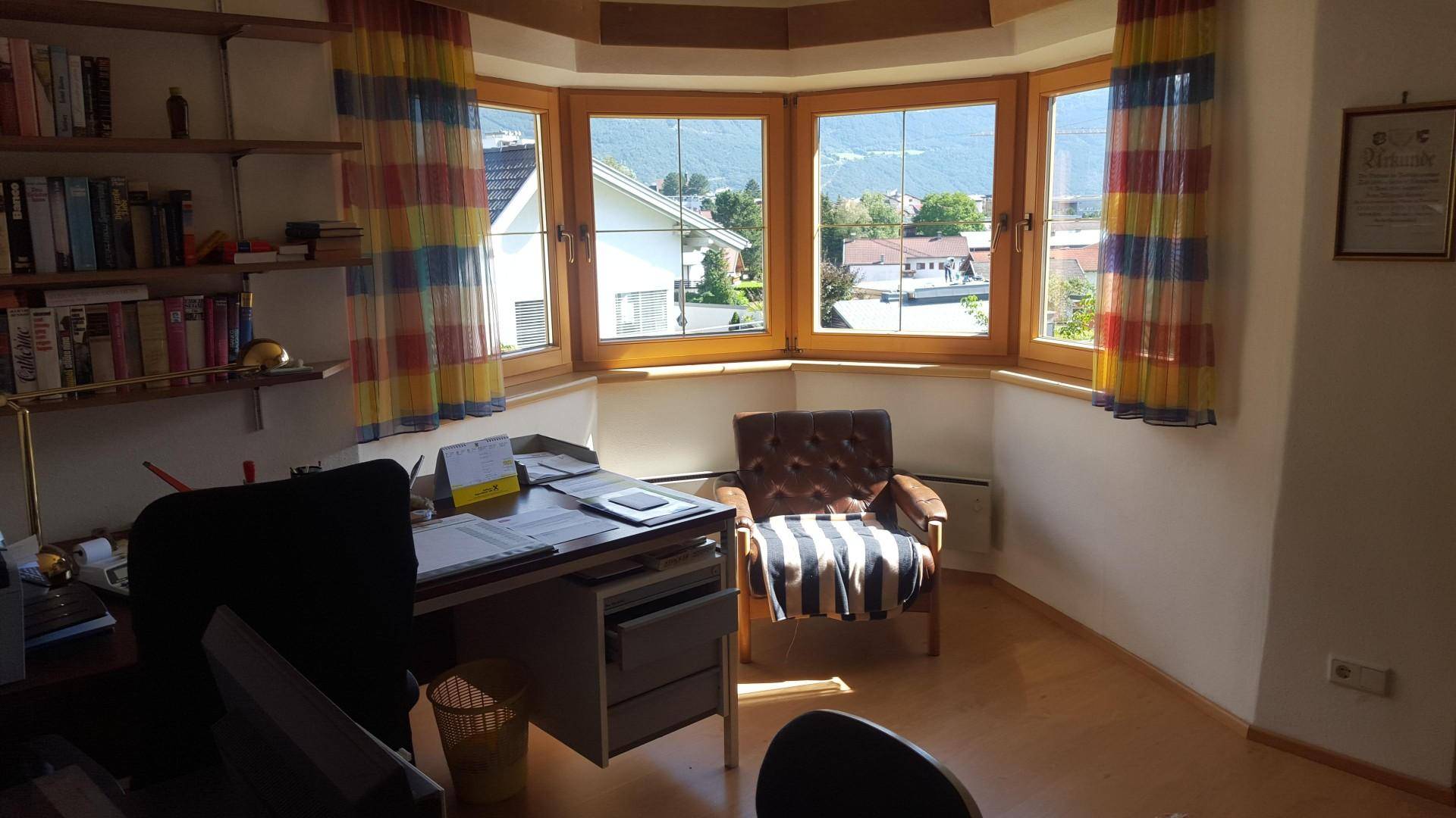 Büro