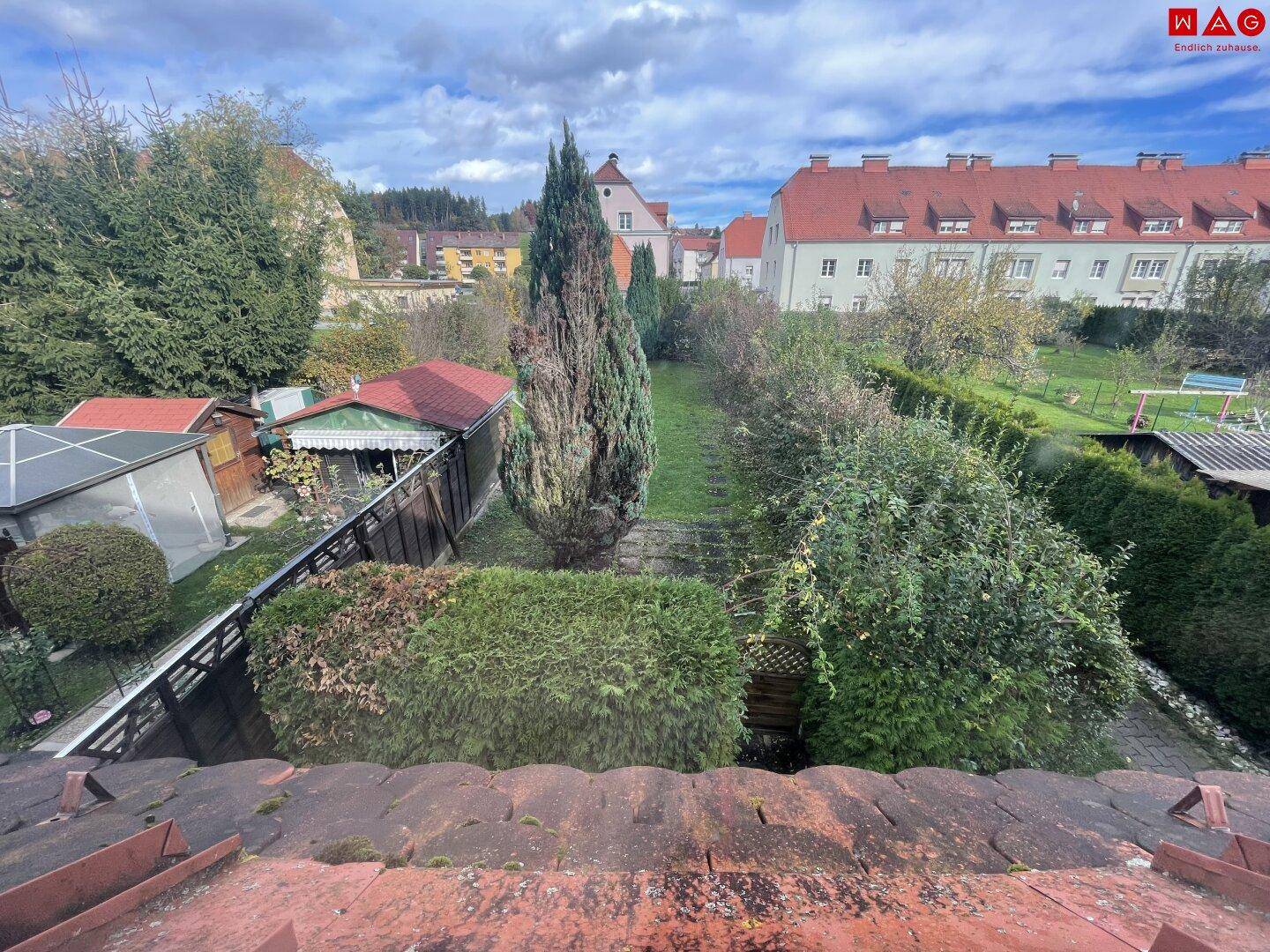 Aussicht in den Garten (rückseitig)