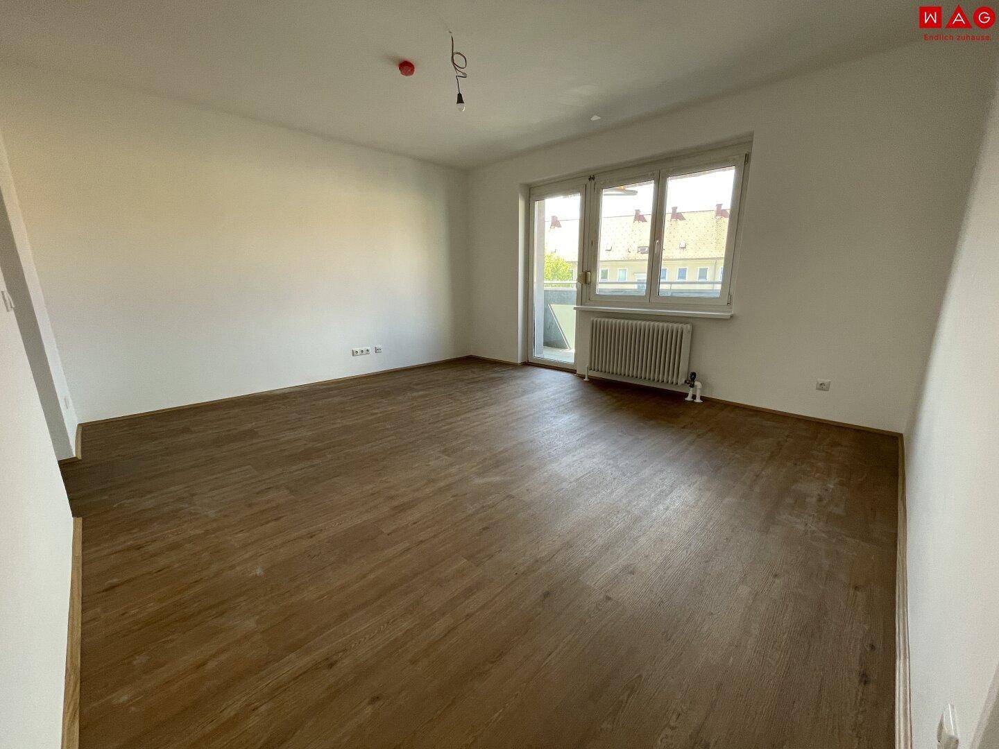 Licht durchflutete 3 Zimmerwohnung mit sonnigem Balkon! - Ansicht 3