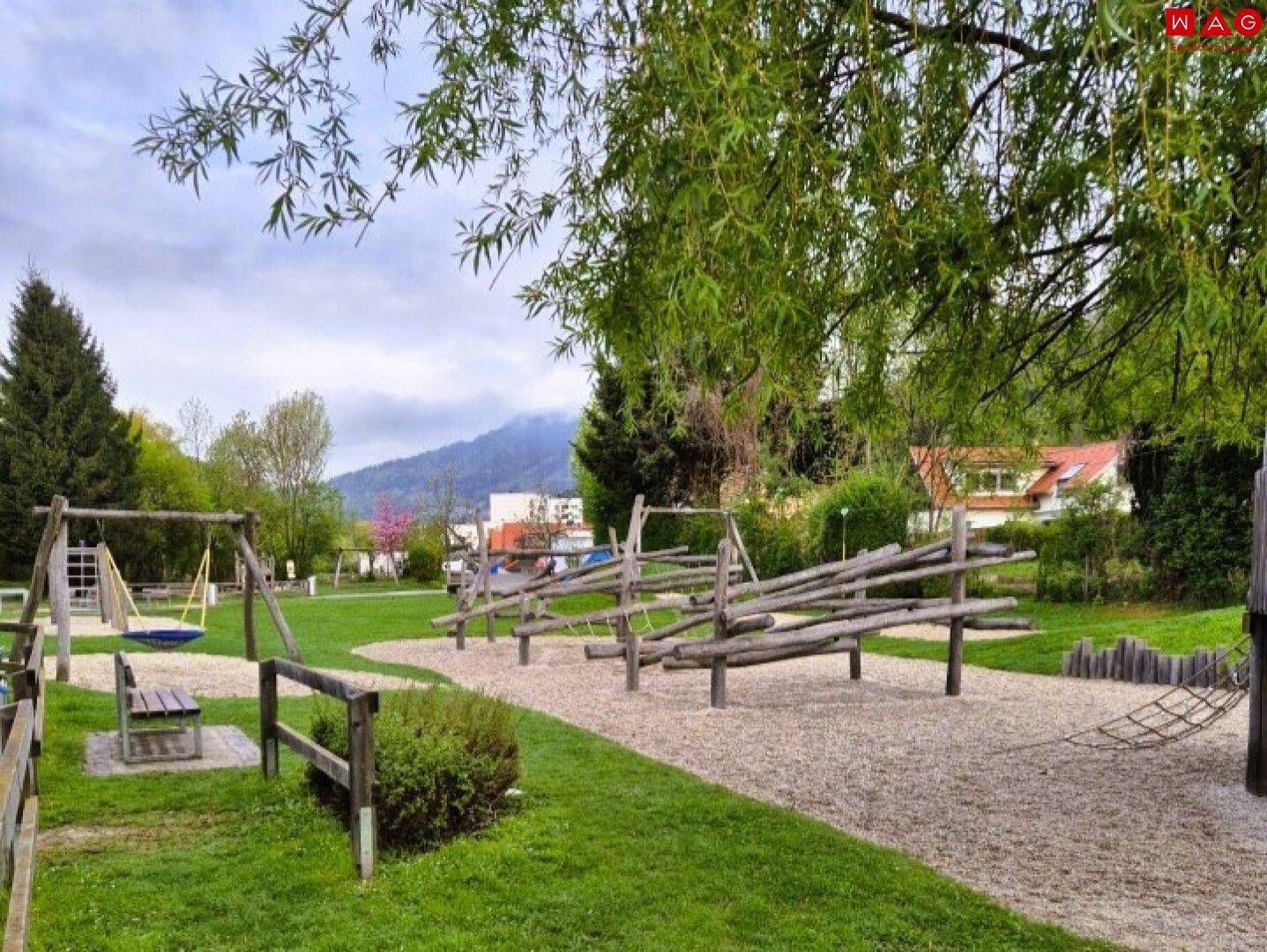 Spielplatz am Murufer Prolebersiedlung