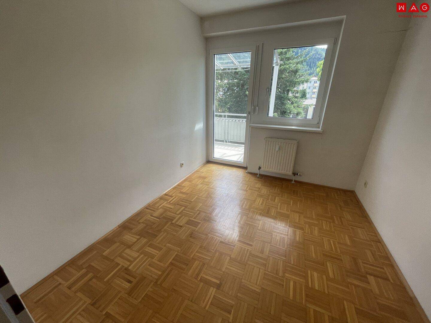 Schlafzimmer mit Balkon