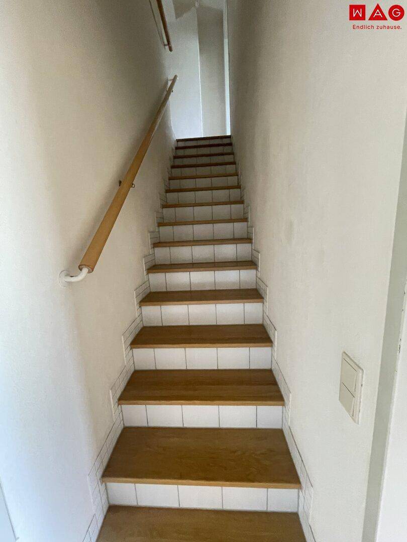 Stiegenaufgang ins Obergeschoss