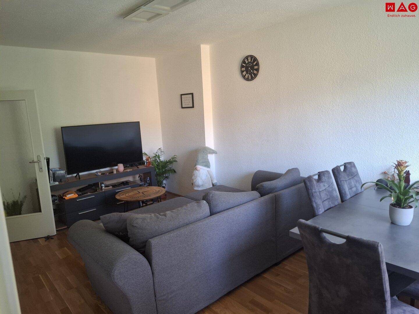 Wohnzimmer 01