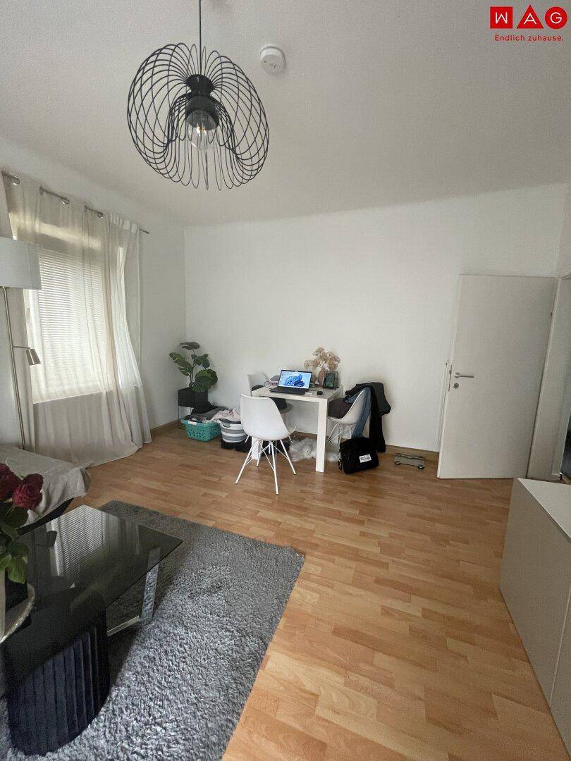 Wohnzimmer 01
