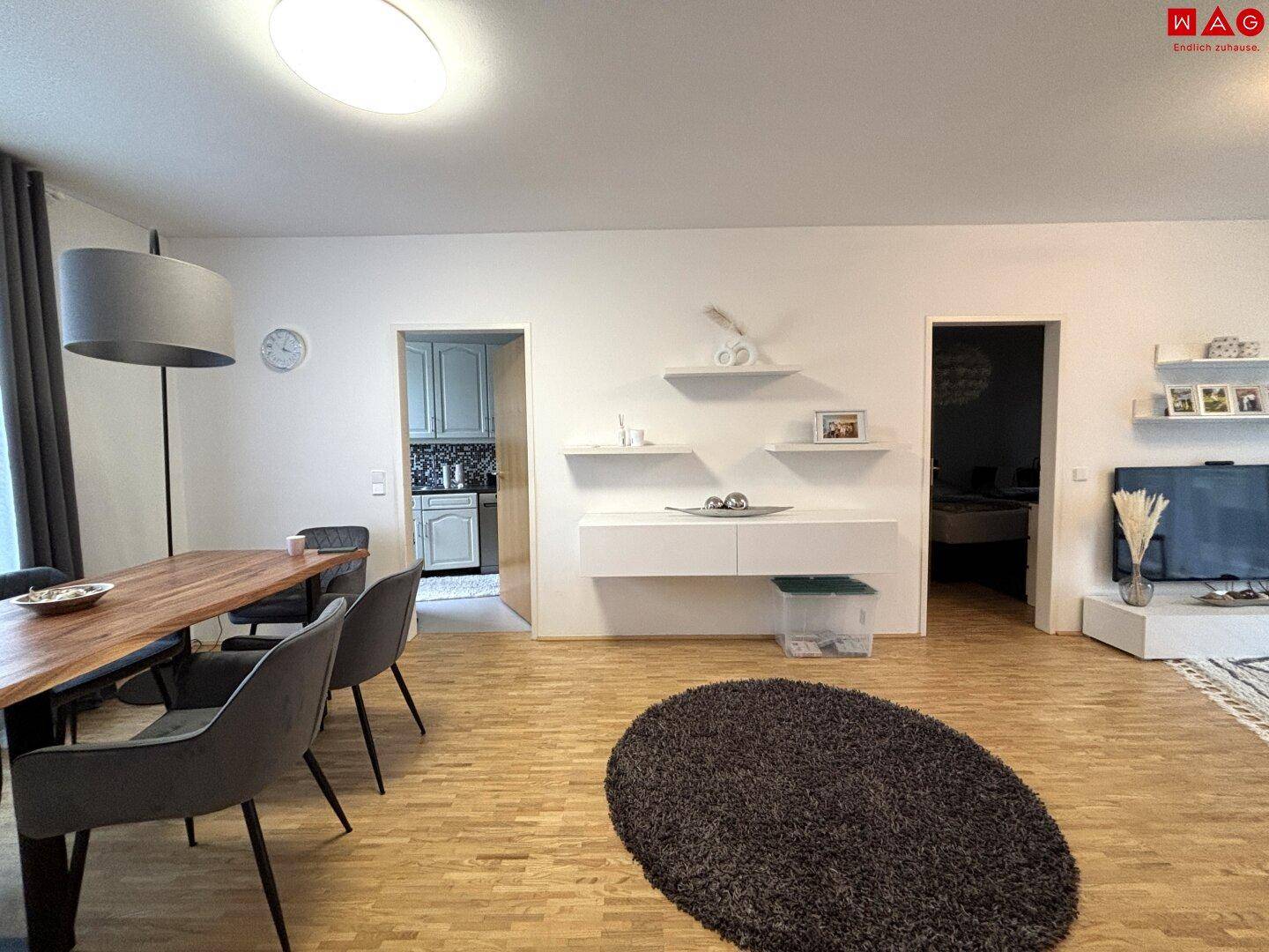 Wohnzimmer/Esszimmer