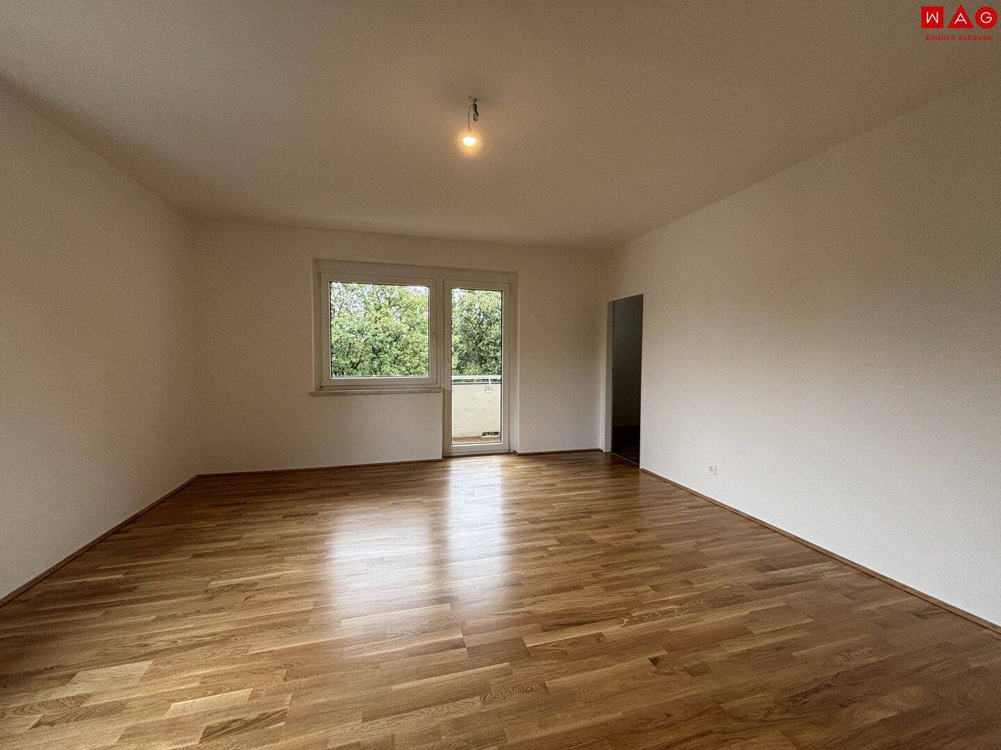 Wohnzimmer 02