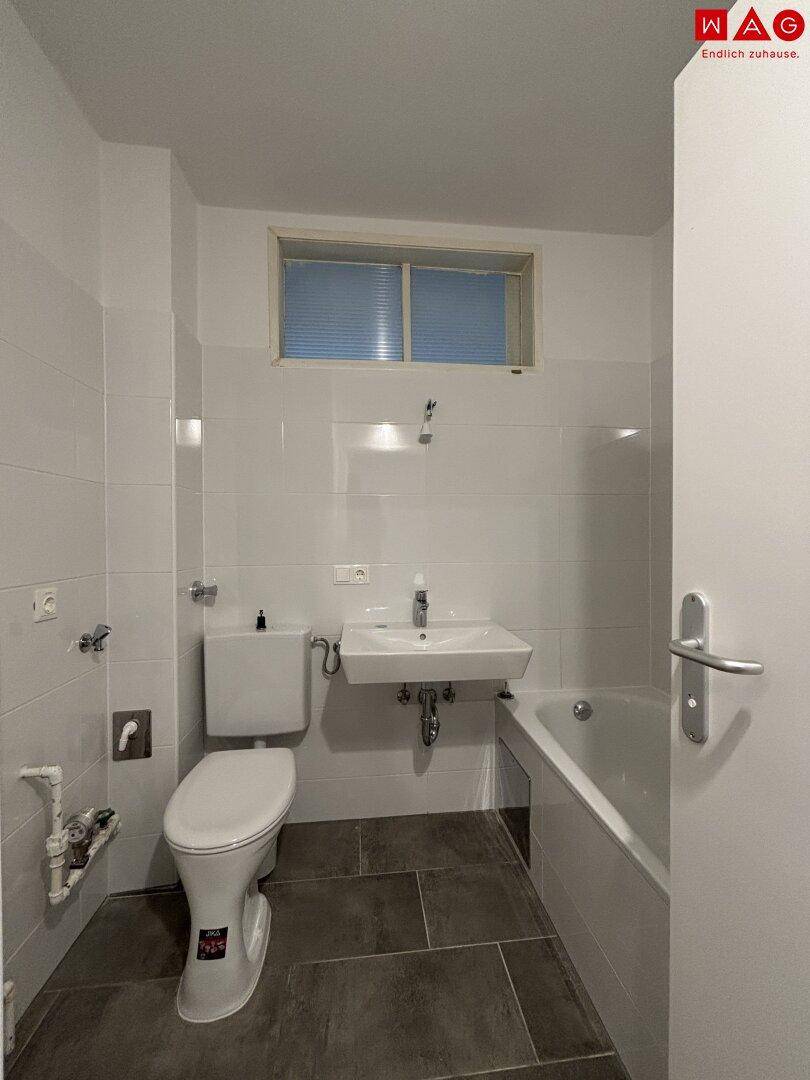 Badezimmer 01