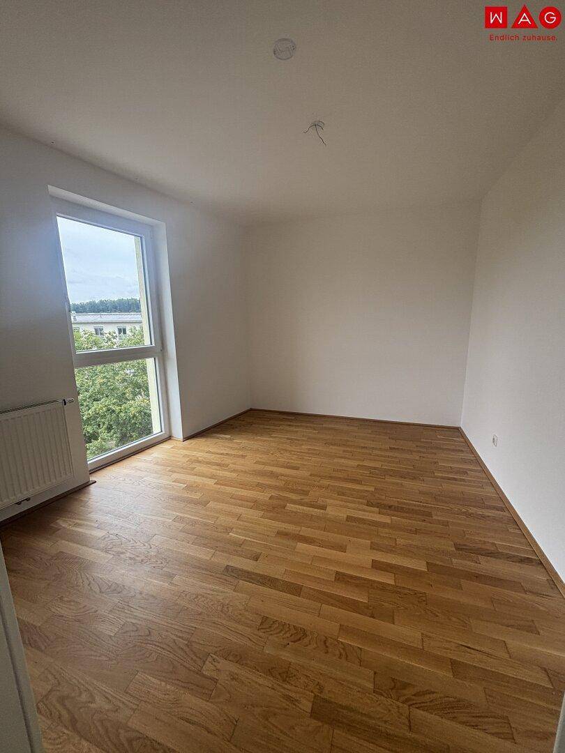 Schlafzimmer 2 (VOR SANIERUNG)