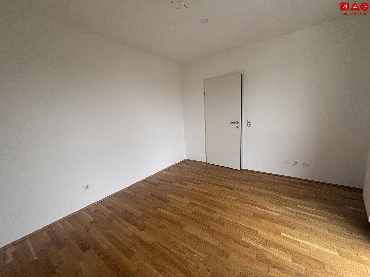 Schlafzimmer 2 (VOR SANIERUNG)