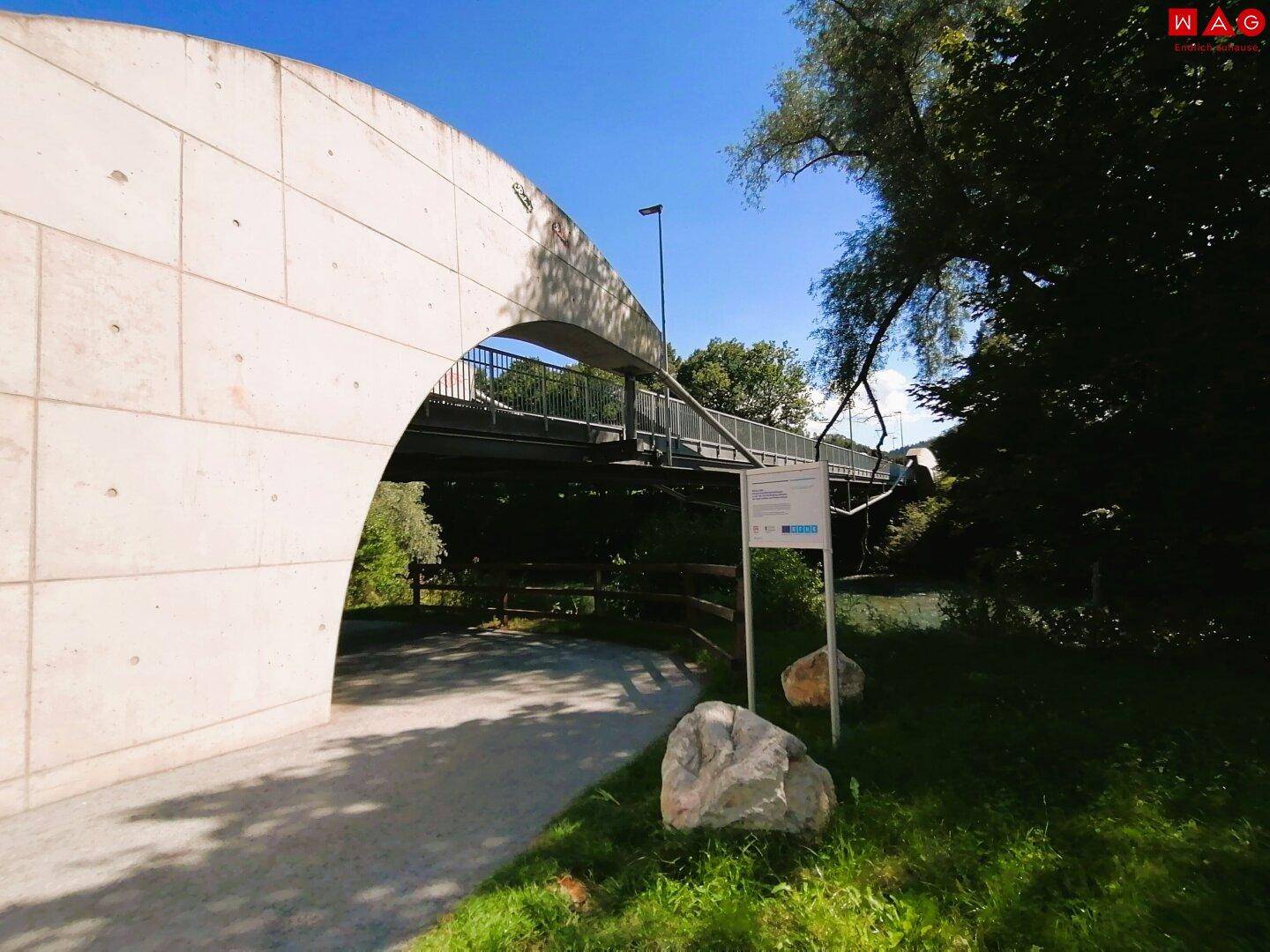 Proleberbrücke und Radweg an der Mur